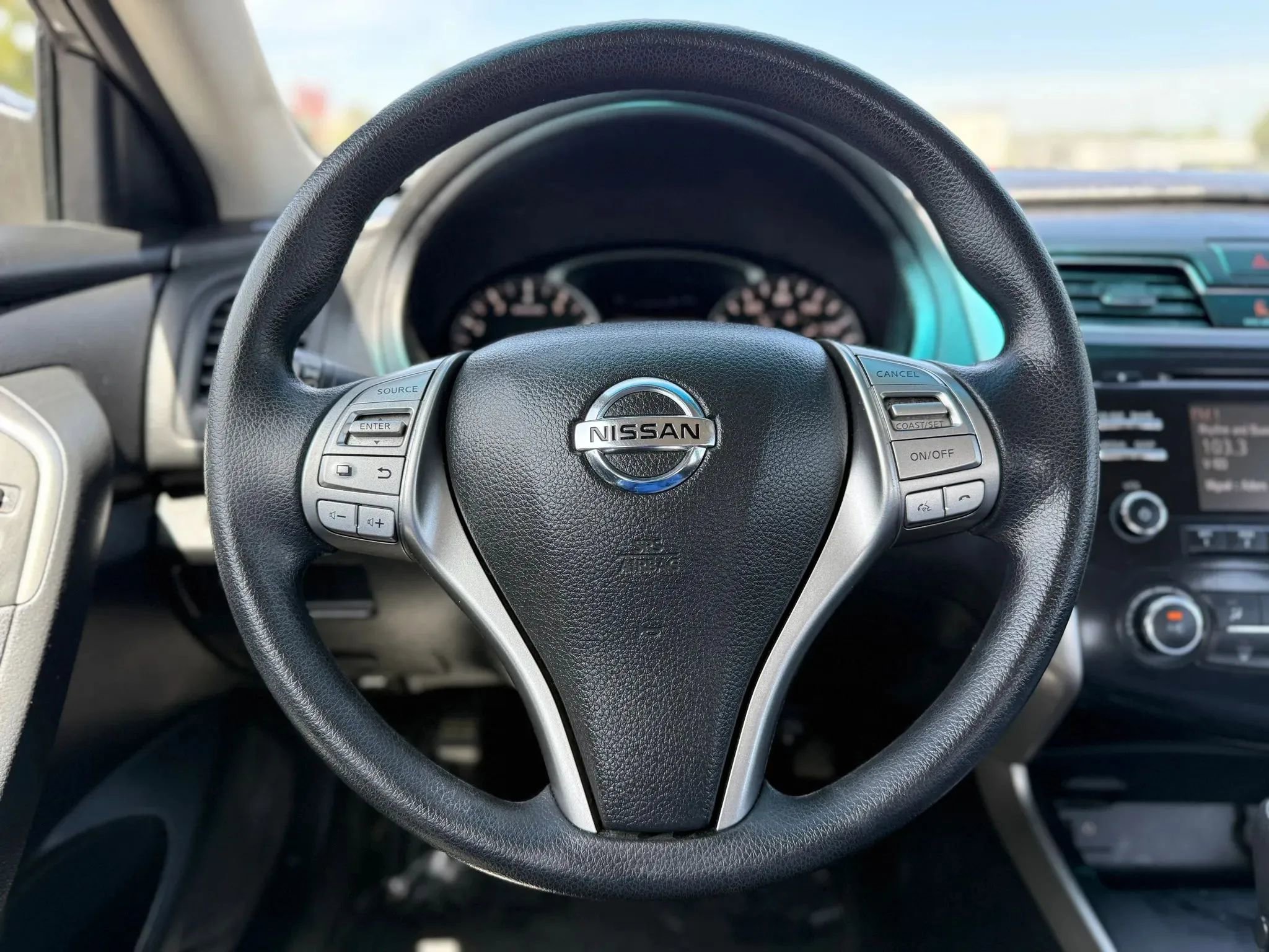 Used 2015 Nissan Altima 2.5 S w/ Special Edition Package FWD image 24