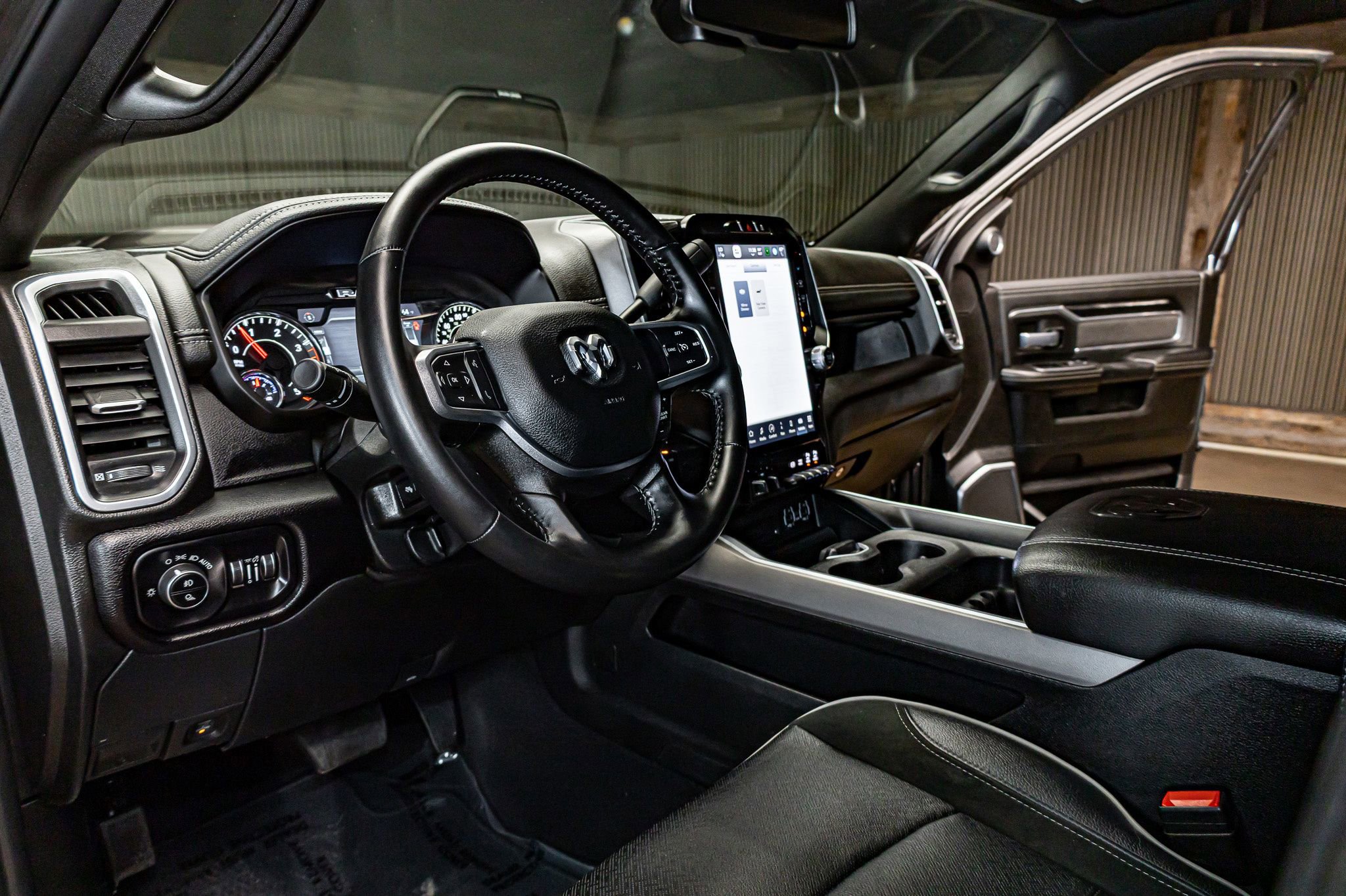 Used 2024 RAM 3500 Laramie w/ Night Edition image 14