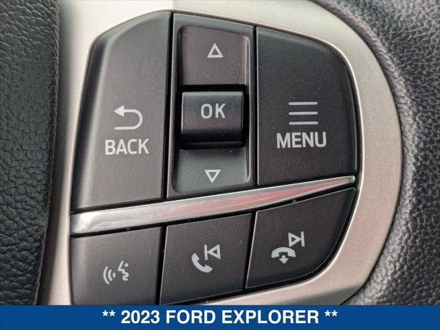 Used 2023 Ford Explorer XLT w/ Equipment Group 202A RWD image 15
