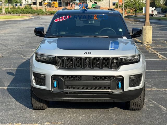 Used 2024 Jeep Grand Cherokee Trailhawk w/ Advanced Protech Group II AWD/4WD image 2