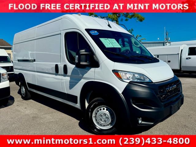 Used 2025 RAM ProMaster 2500 w/ Convenience Group image 1