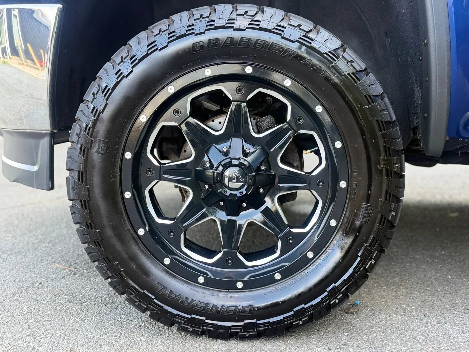 Used 2014 GMC Sierra 1500 4x4 Crew Cab w/ Sierra Appearance Package image 26