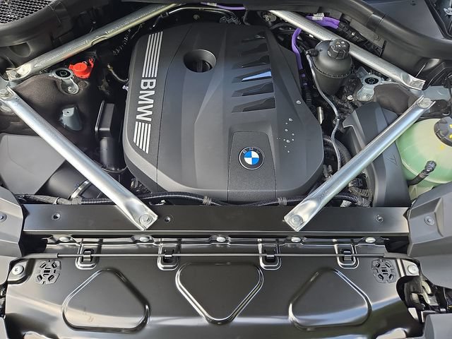 New 2027 BMW X7 xDrive40i w/ M Sport Package AWD/4WD image 12