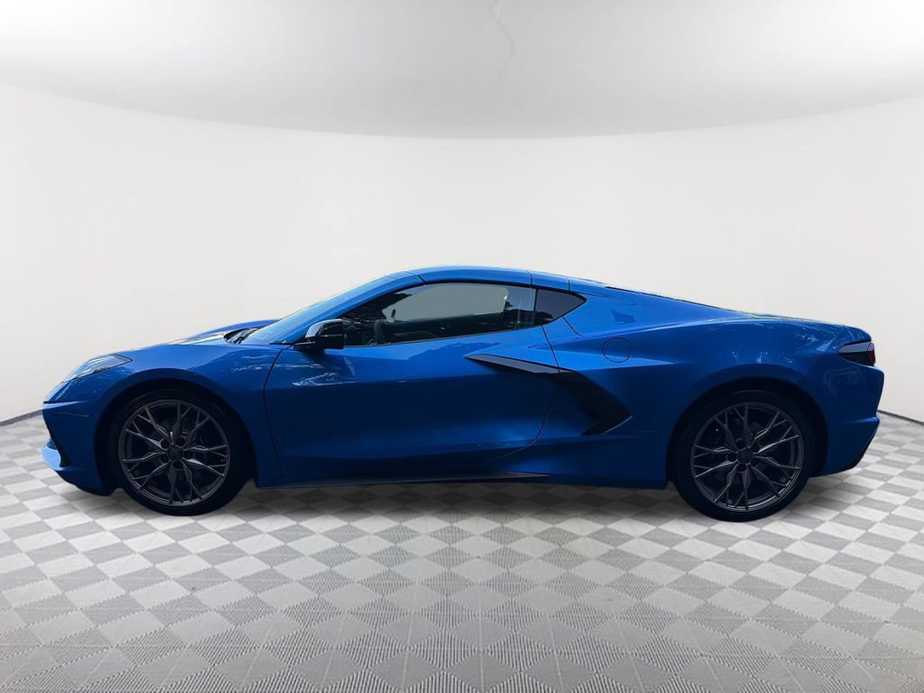 Used 2024 Chevrolet Corvette Stingray Preferred Cpe w/ Battery Protection Package RWD image 8