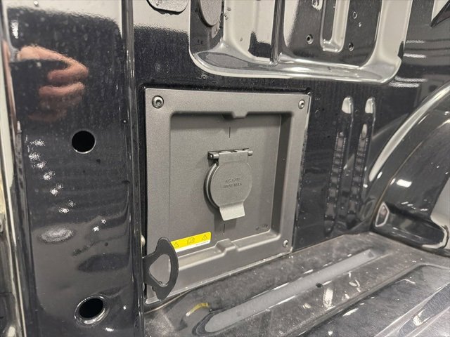 New 2025 Ford F150 Lariat w/ Equipment Group 502A High image 43