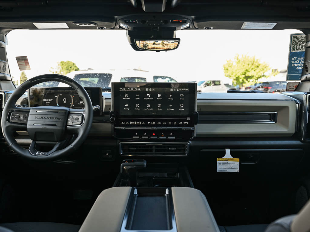 New 2026 GMC Hummer EV 4x4 Crew Cab w/ LPO, Dark Essentials Package image 13