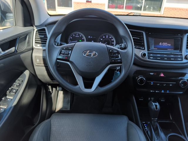 Used 2017 Hyundai Tucson SE AWD/4WD image 18