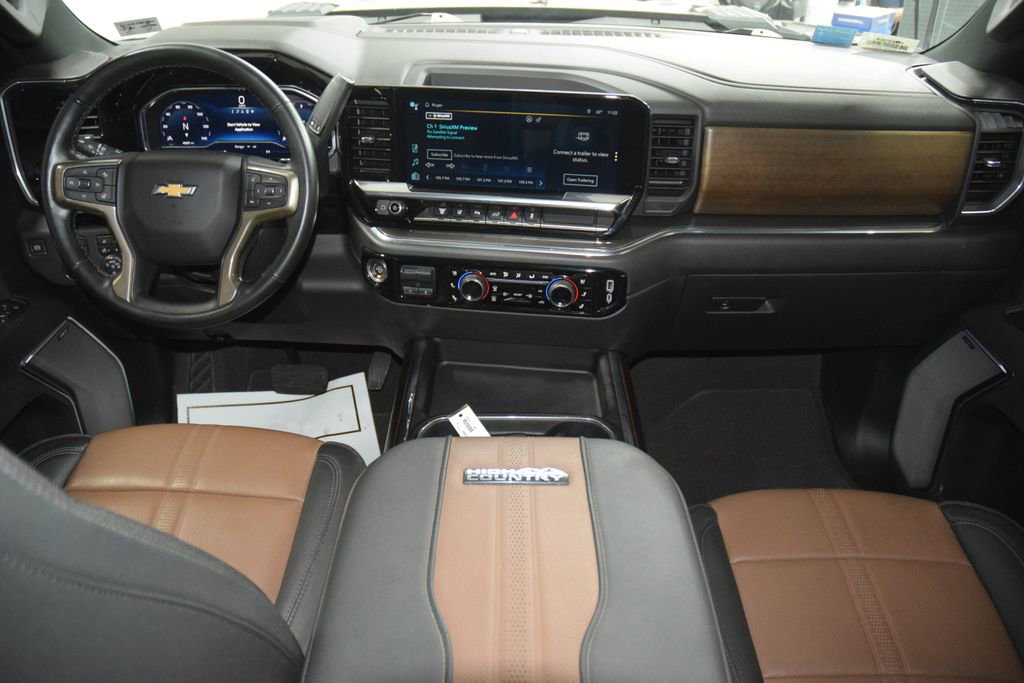 Used 2024 Chevrolet Silverado 3500 High Country w/ High Country Premium Package AWD/4WD image 34