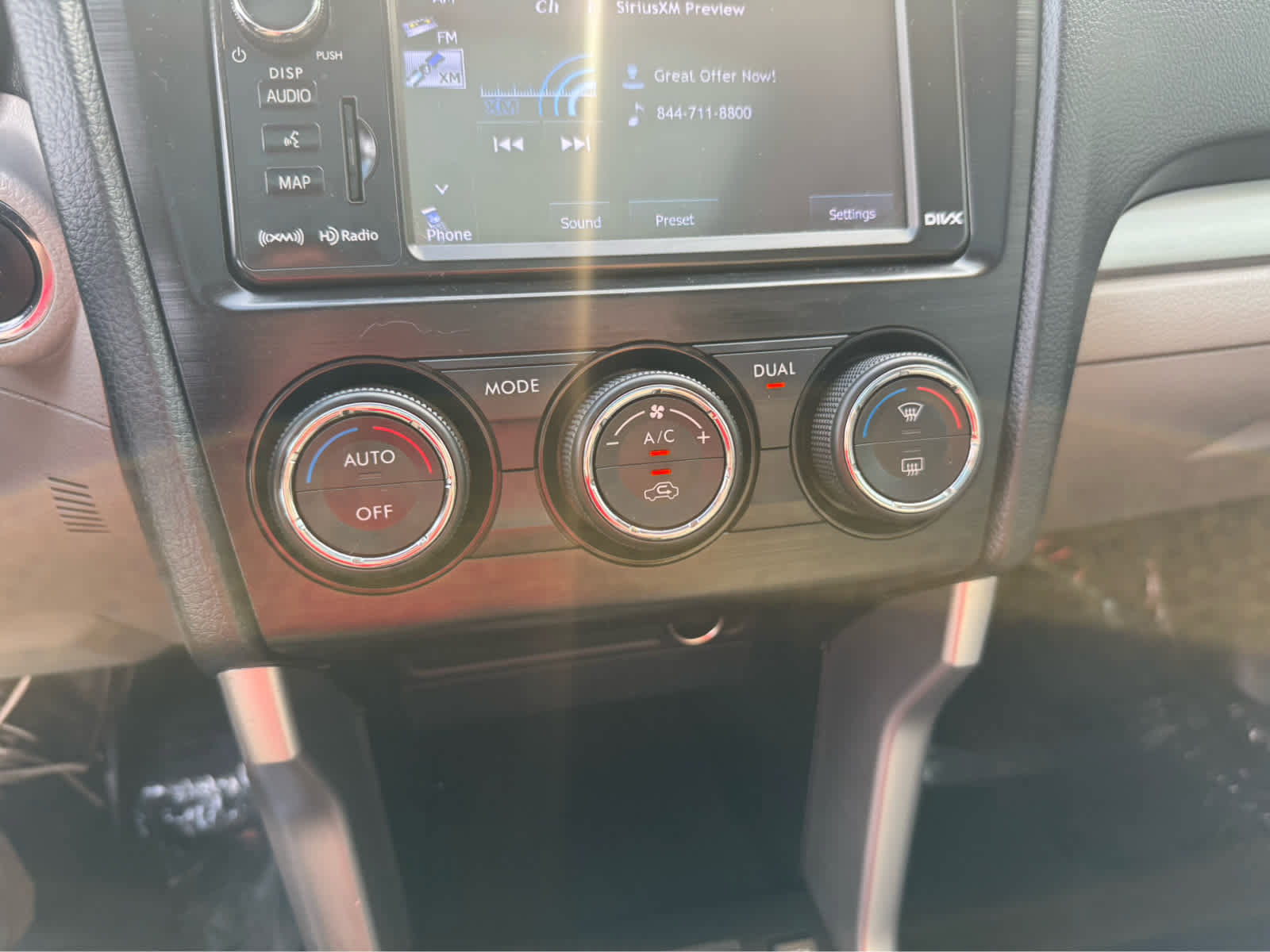 Used 2014 Subaru Forester 2.5i Touring image 28