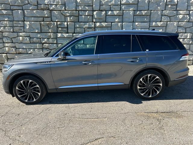 Used 2024 Lincoln Aviator Reserve w/ Equipment Group 201A AWD/4WD image 3