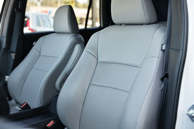Used 2023 Honda Passport EX-L image 23