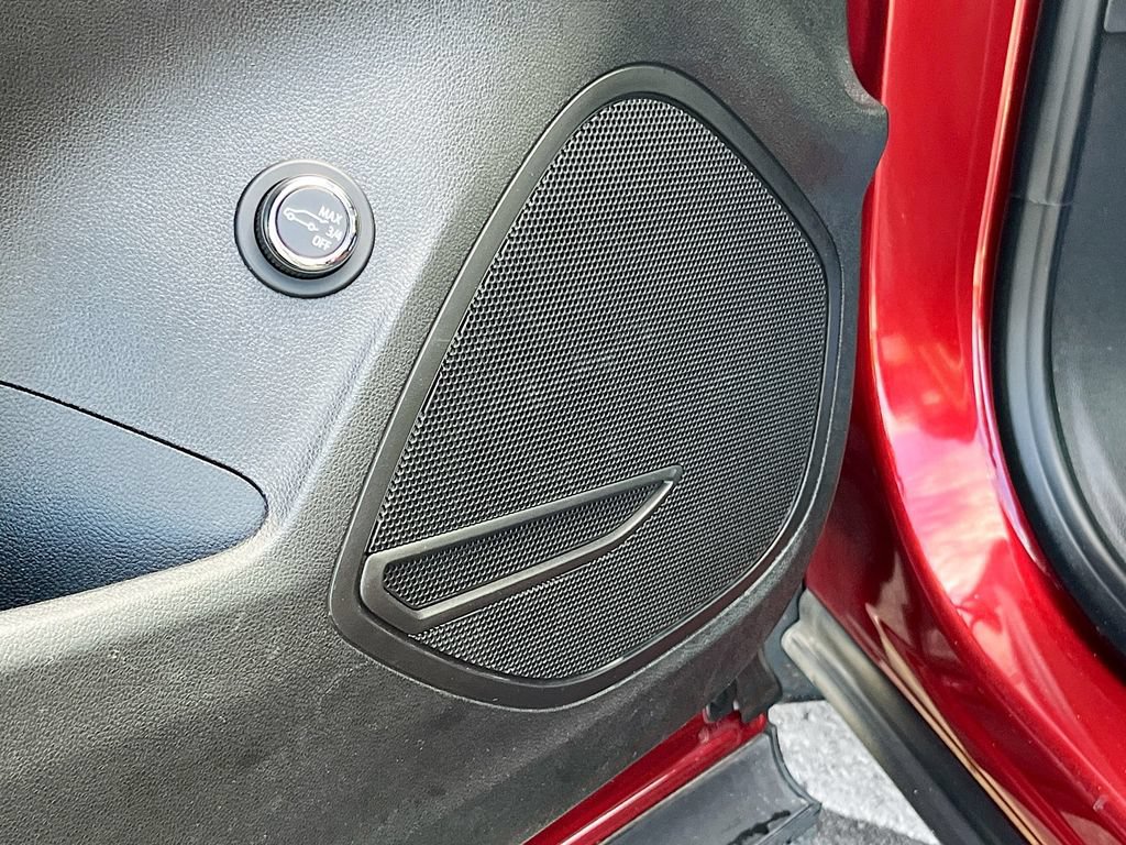 Used 2023 Buick Envision Essence FWD image 18