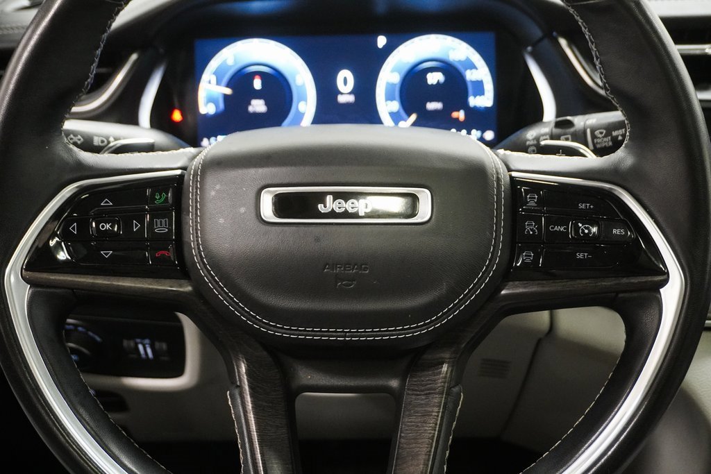 Certified 2022 Jeep Grand Cherokee L Overland w/ MOPAR Finishing Package image 26