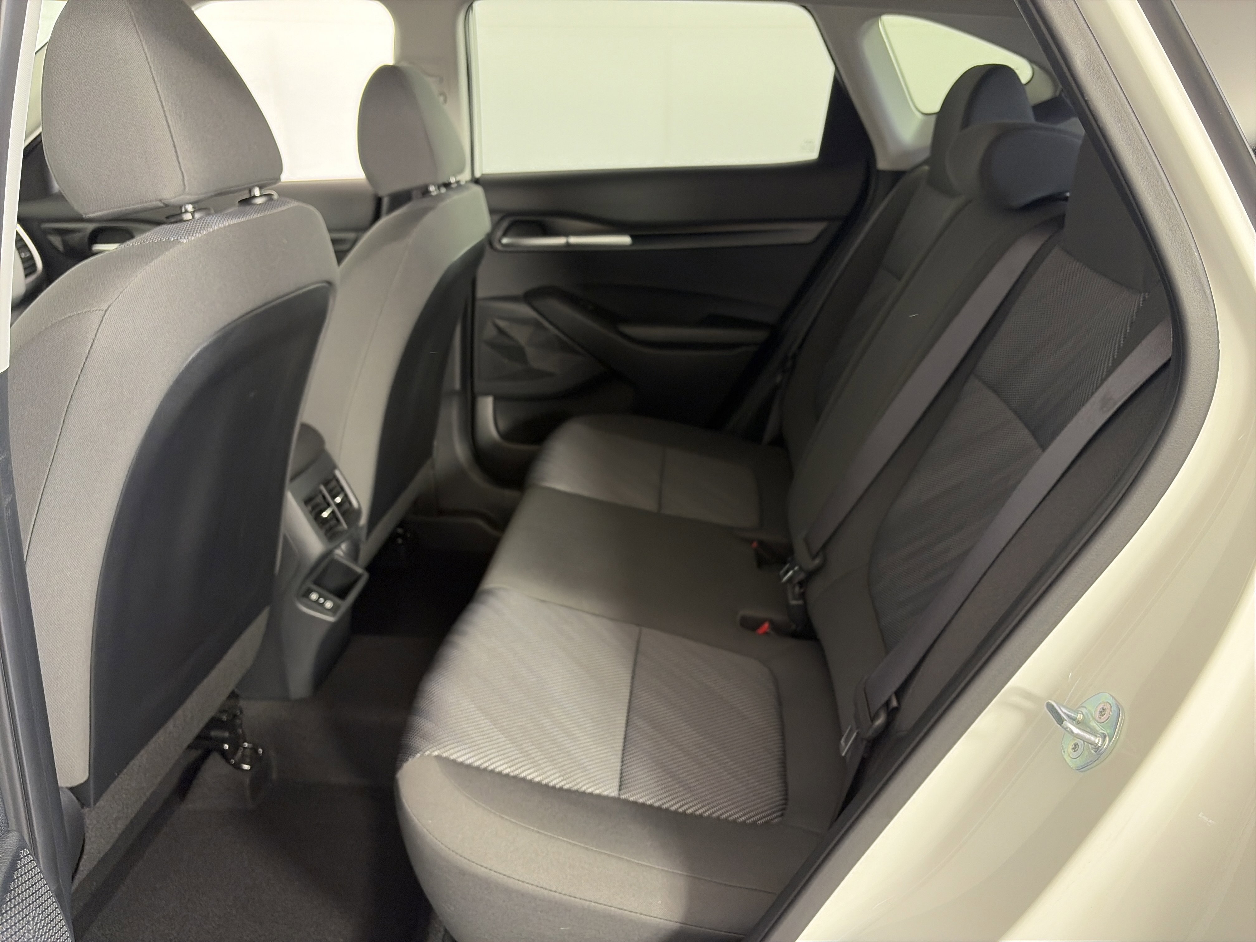 Certified 2024 Kia Seltos LX AWD/4WD image 7