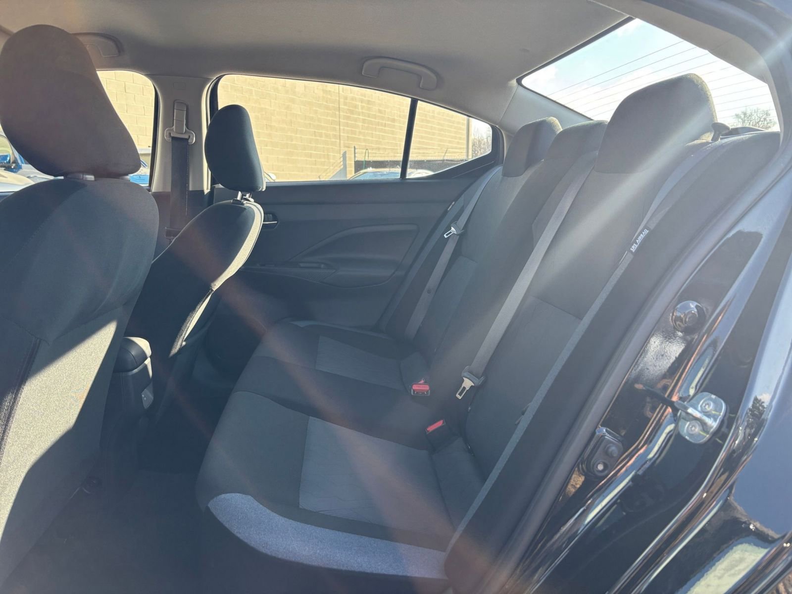 Used 2025 Nissan Versa SV FWD image 23