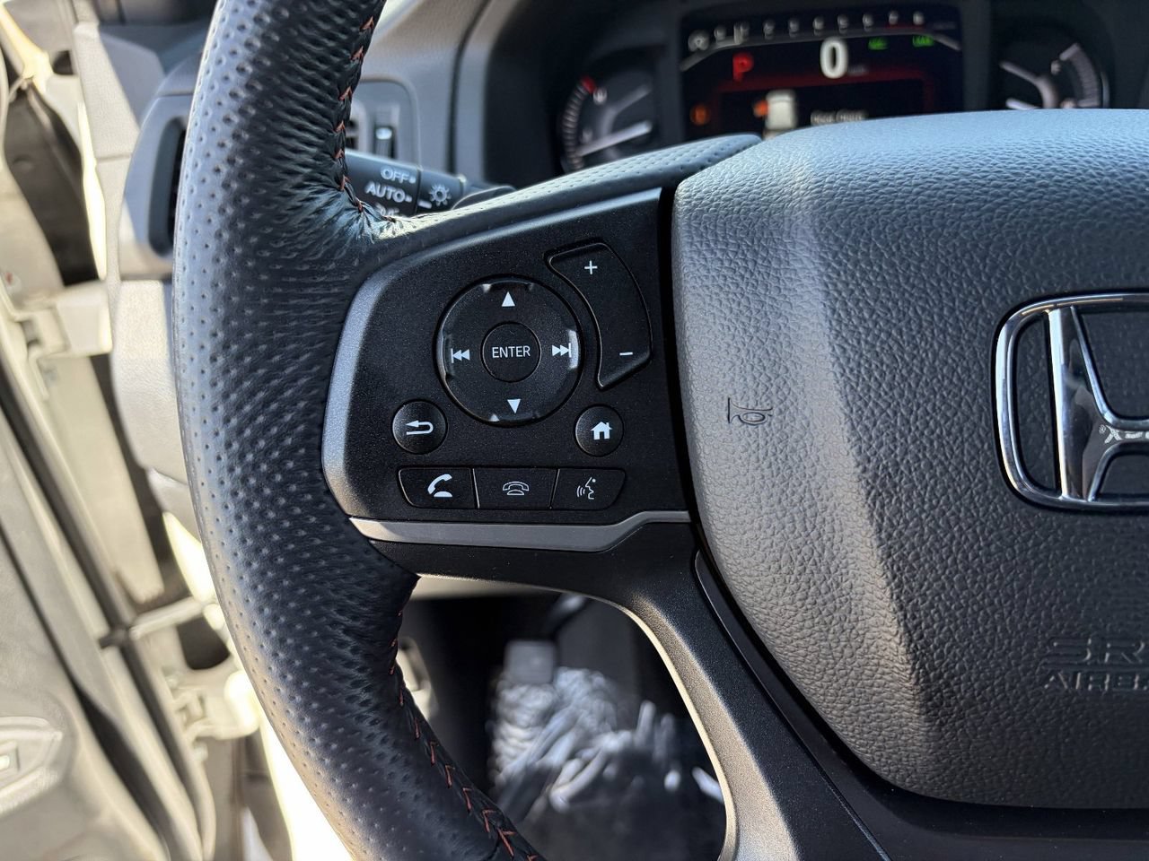 Certified 2024 Honda Passport TrailSport image 21