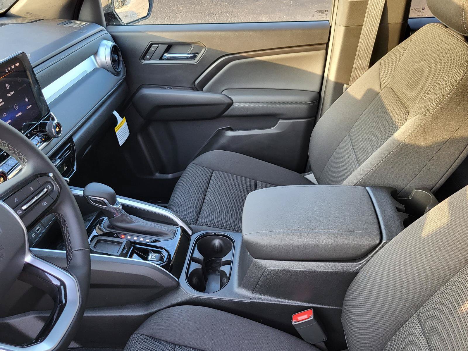 New 2026 Chevrolet Colorado LT RWD image 18