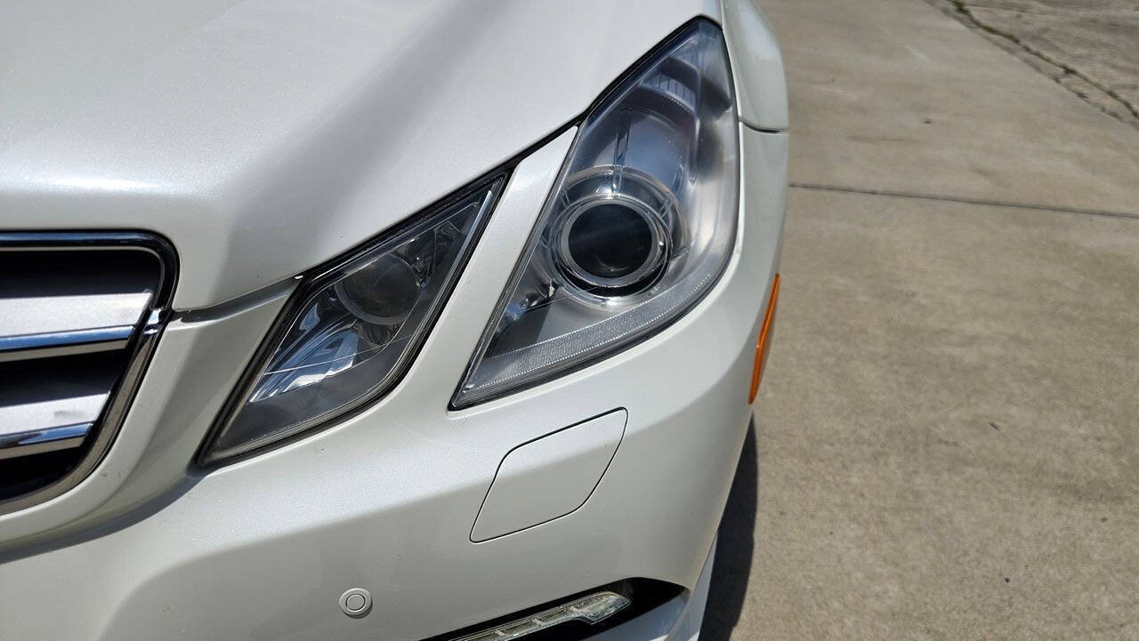 Used 2010 Mercedes-Benz E 550 Coupe image 19
