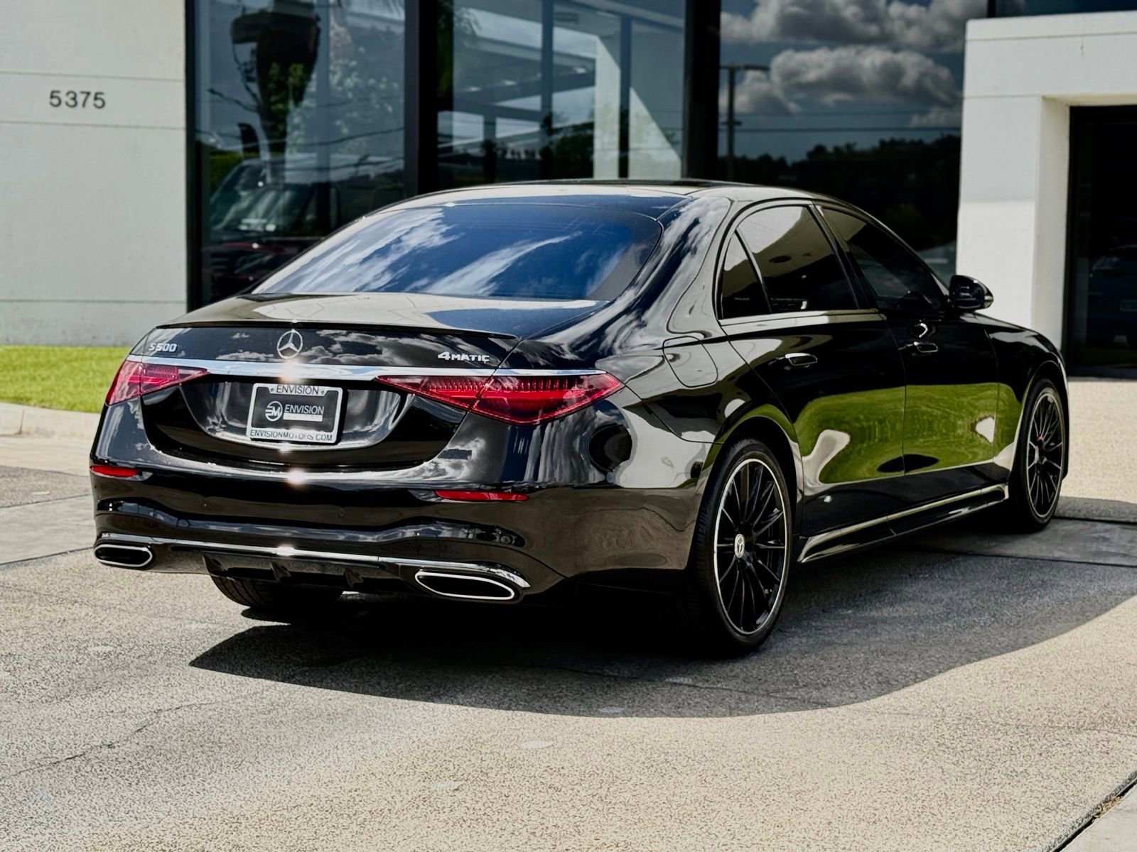 Used 2023 Mercedes-Benz S 500 4MATIC image 16