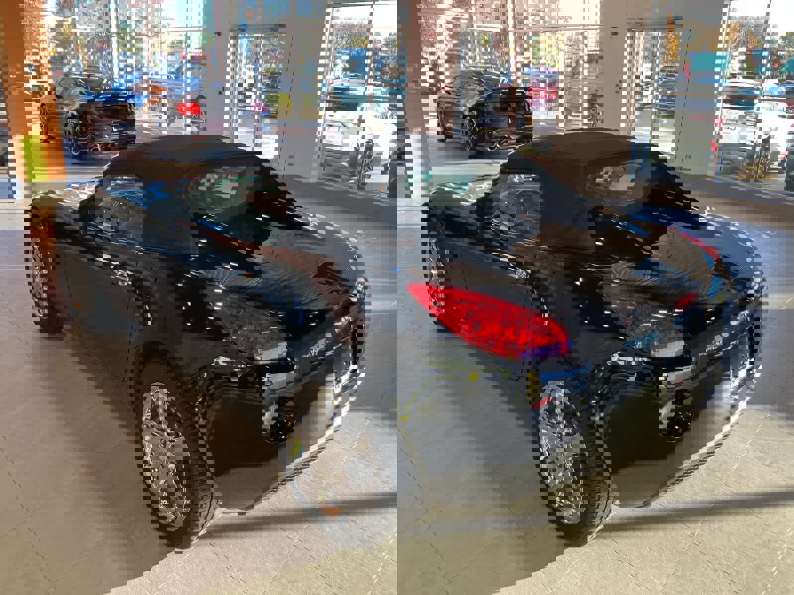 Used 2007 Pontiac Solstice Convertible w/ Premium Package image 20