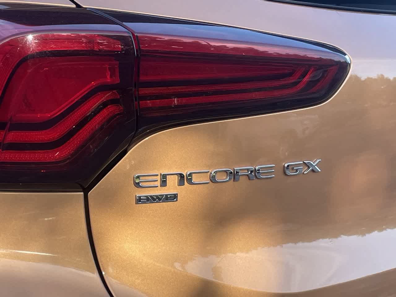 Used 2024 Buick Encore GX Sport Touring AWD/4WD image 35