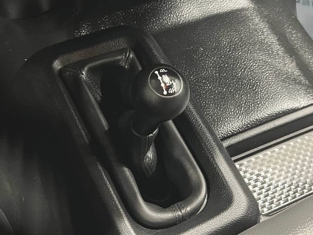 Used 2023 RAM 2500 Tradesman w/ Chrome Appearance Group image 29