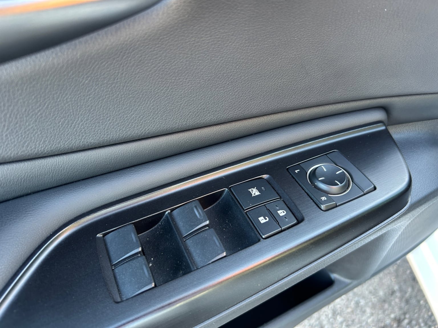 Used 2019 Lexus ES 300h FWD image 11
