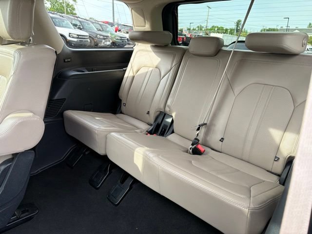 Certified 2024 Ford Expedition Limited AWD/4WD image 40