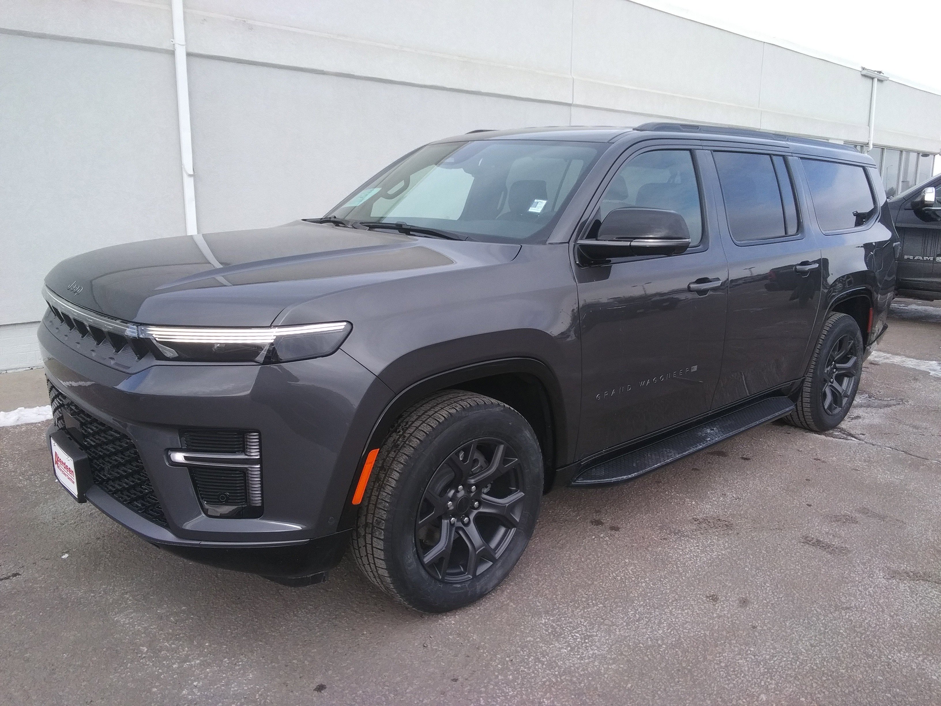 New 2026 Jeep Grand Wagoneer L Limited image 2