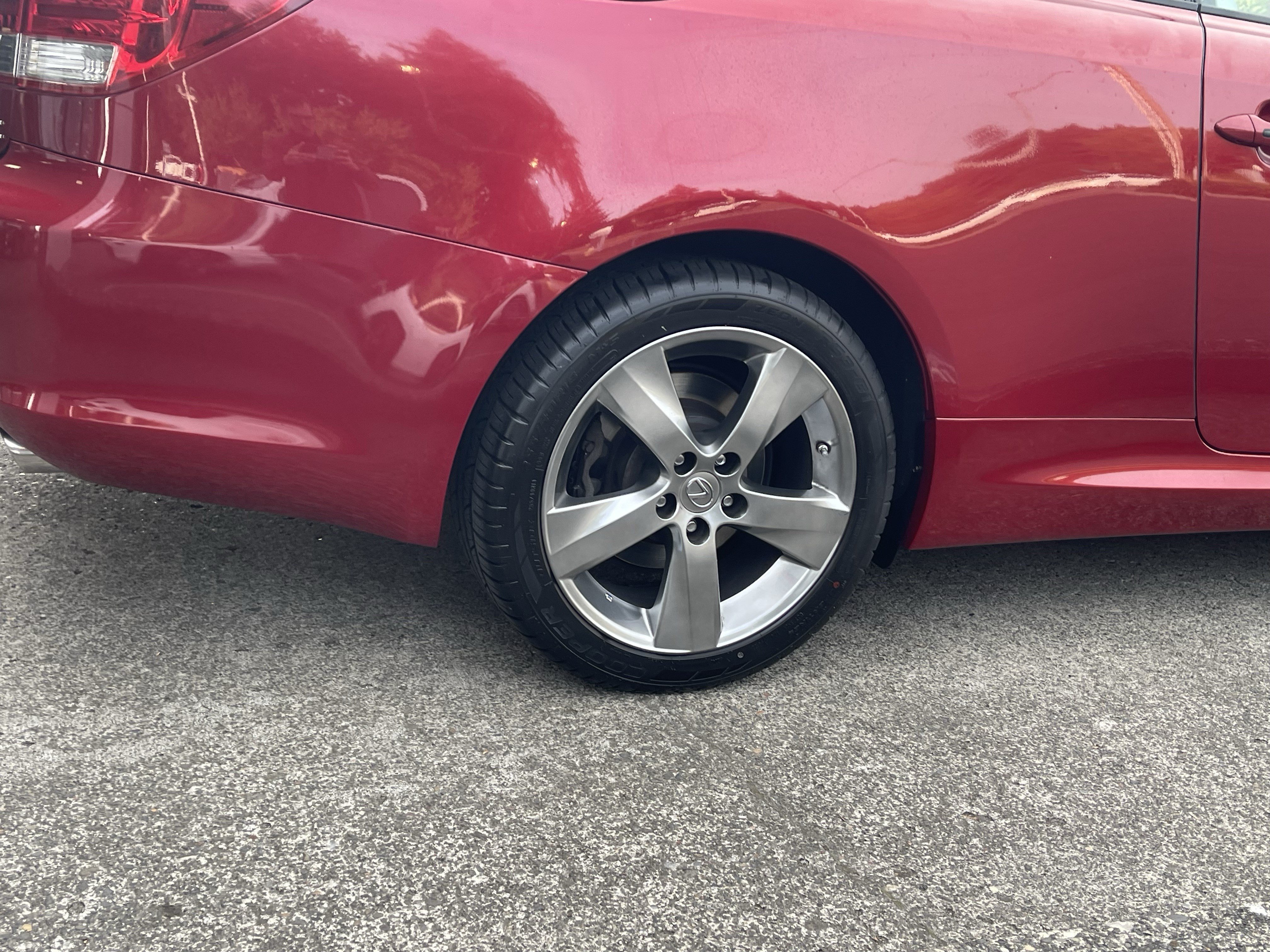 Used 2010 Lexus IS 250C w/ Luxury Pkg RWD image 9