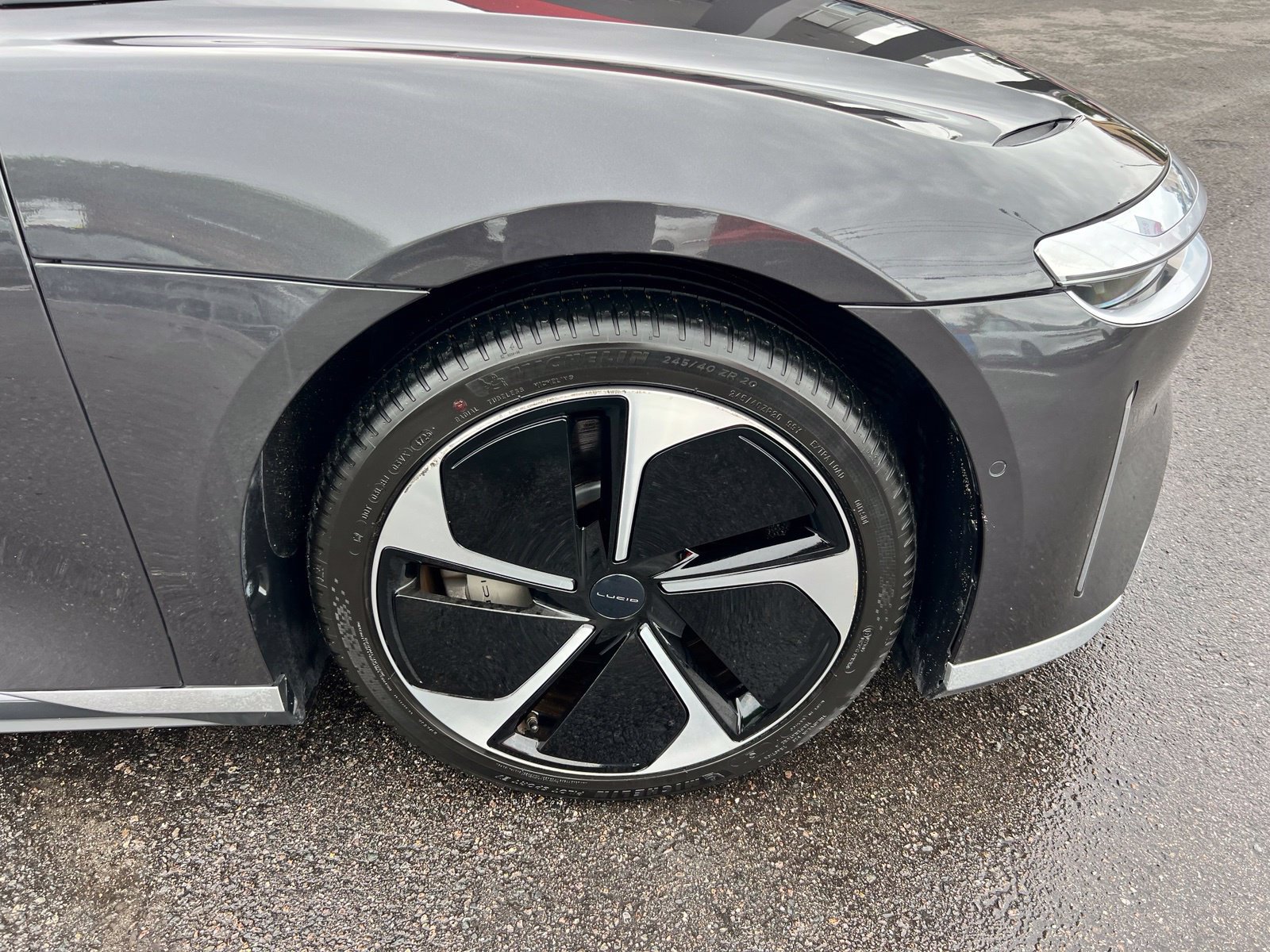 Used 2023 Lucid Air Touring AWD/4WD image 12