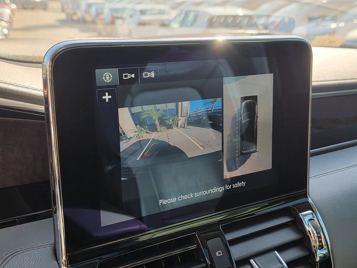 Used 2018 Lincoln Navigator L Select w/ Technology Package RWD image 45
