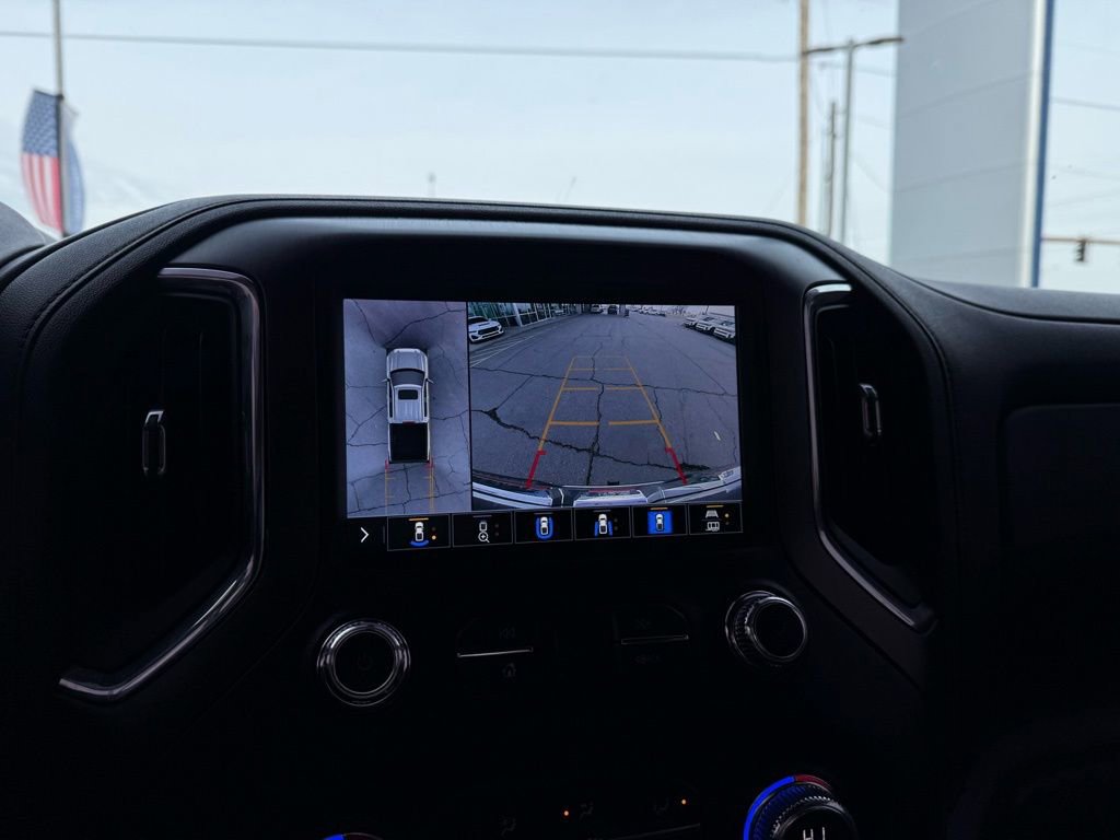 Used 2021 GMC Sierra 1500 AT4 w/ AT4 Value Package image 16