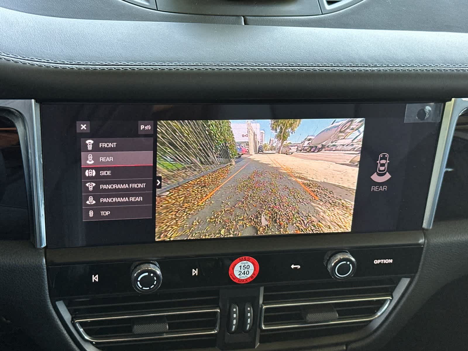 New 2026 Porsche Macan AWD/4WD image 23