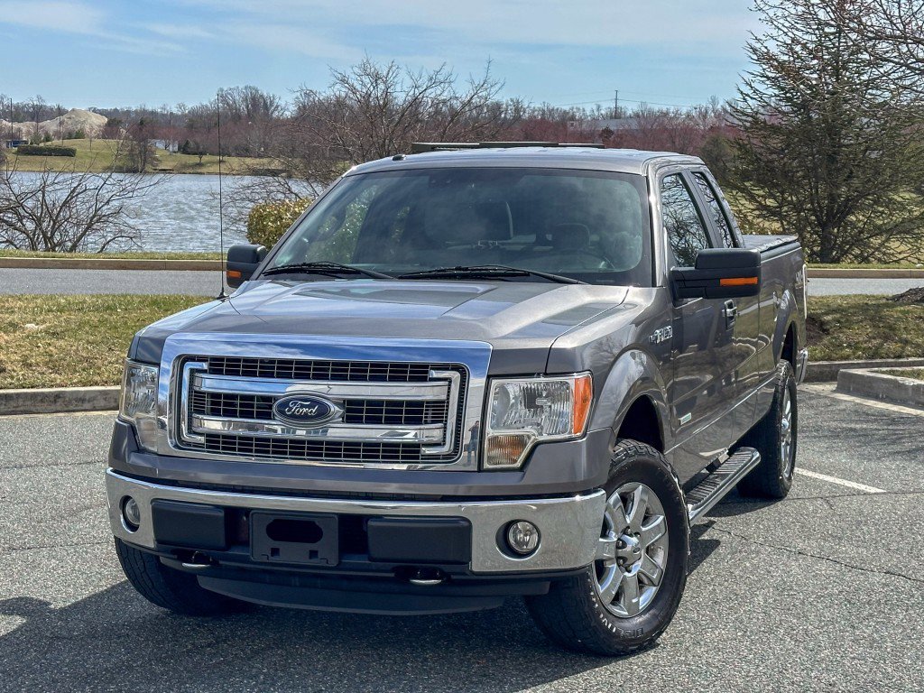 Used 2013 Ford F150 XLT w/ Luxury Equipment Group image 4