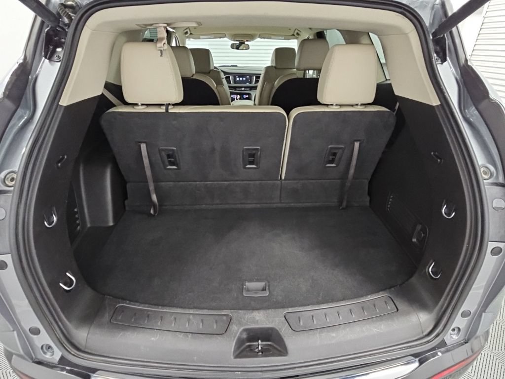 Used 2019 Buick Enclave Essence FWD image 32