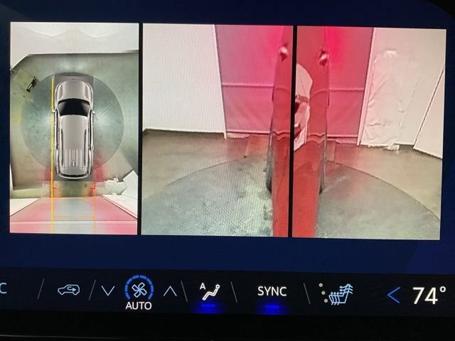 New 2026 Chevrolet Traverse LT w/ Driver Confidence Package image 18