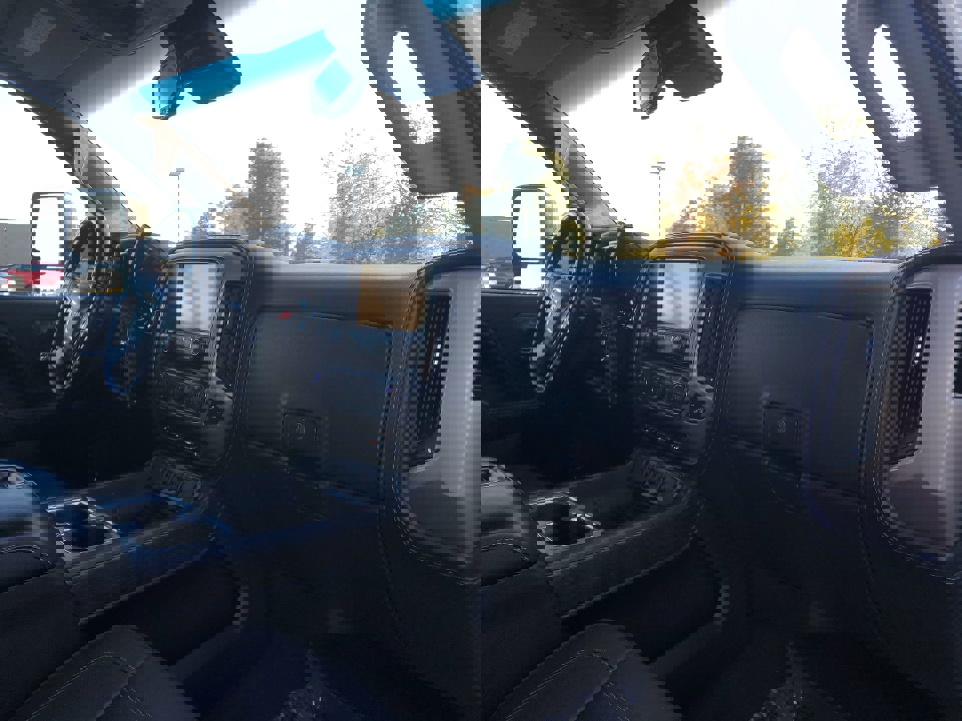 Used 2015 GMC Sierra 2500 Denali image 90