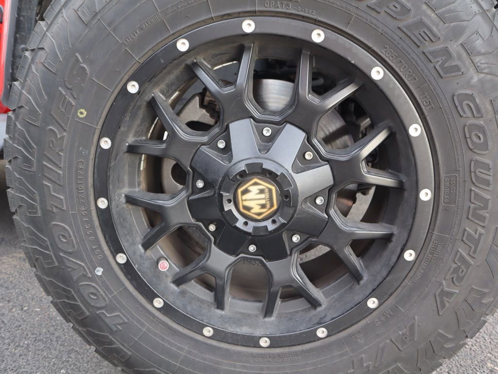 Used 2020 Jeep Wrangler Unlimited Sahara image 16