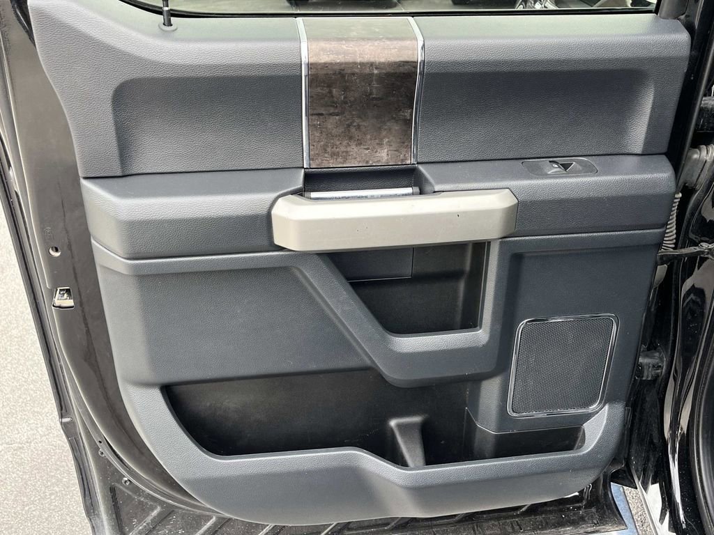 Used 2022 Ford F250 Lariat w/ Lariat Ultimate Package image 16