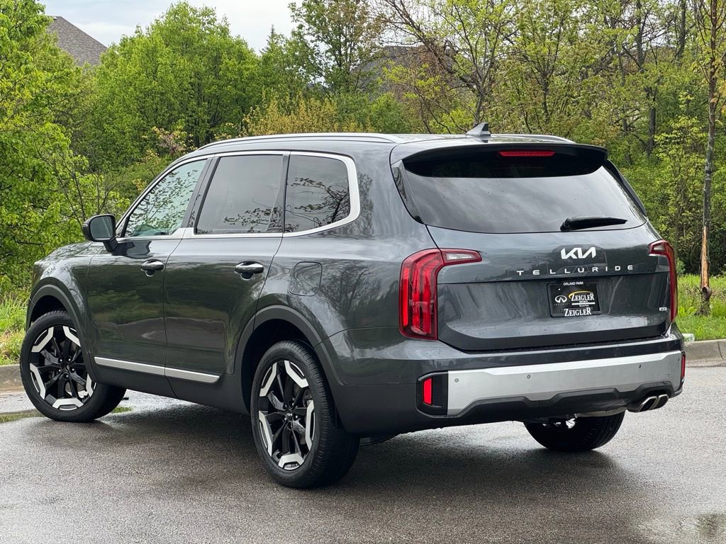 Used 2024 Kia Telluride S w/ S Sunroof Package AWD/4WD image 4