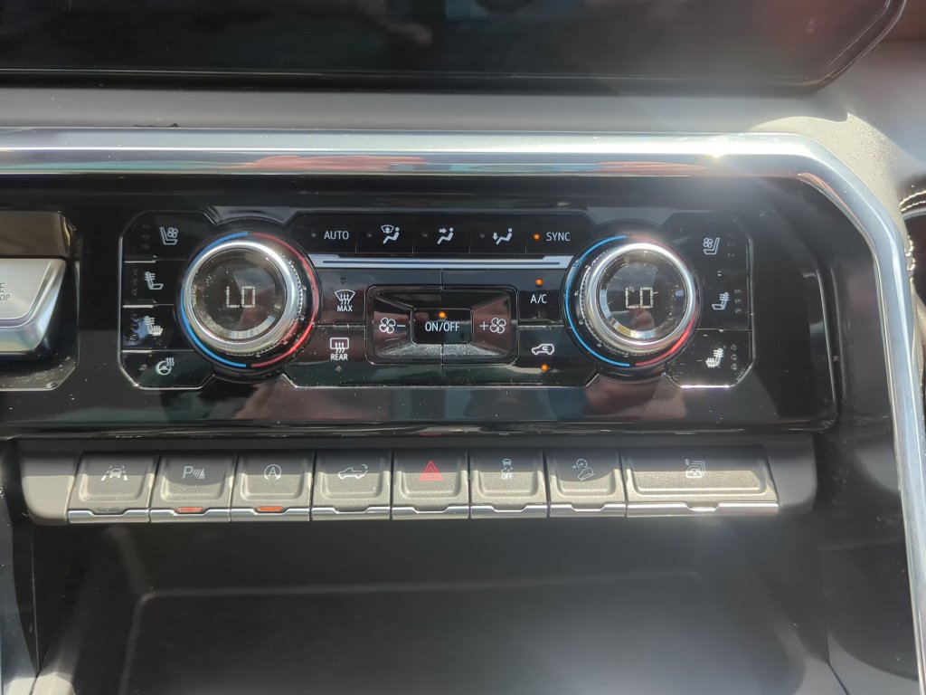 Certified 2023 GMC Sierra 1500 Denali Ultimate AWD/4WD image 29
