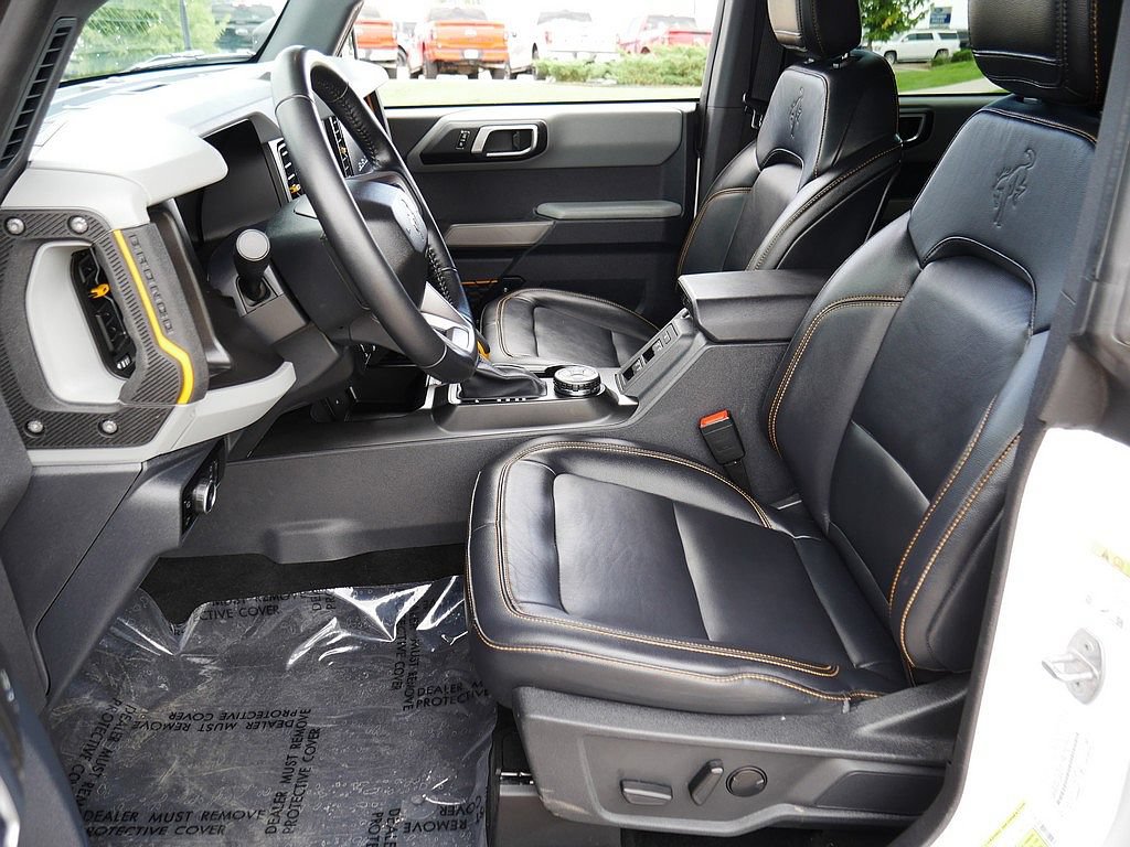 Used 2023 Ford Bronco Badlands AWD/4WD image 11