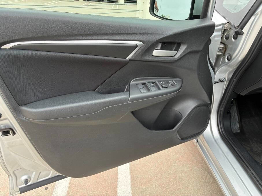 Used 2015 Honda Fit LX image 13