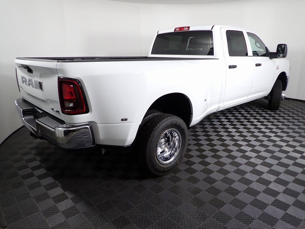 New 2026 RAM 3500 Tradesman w/ Chrome Appearance Group A image 15