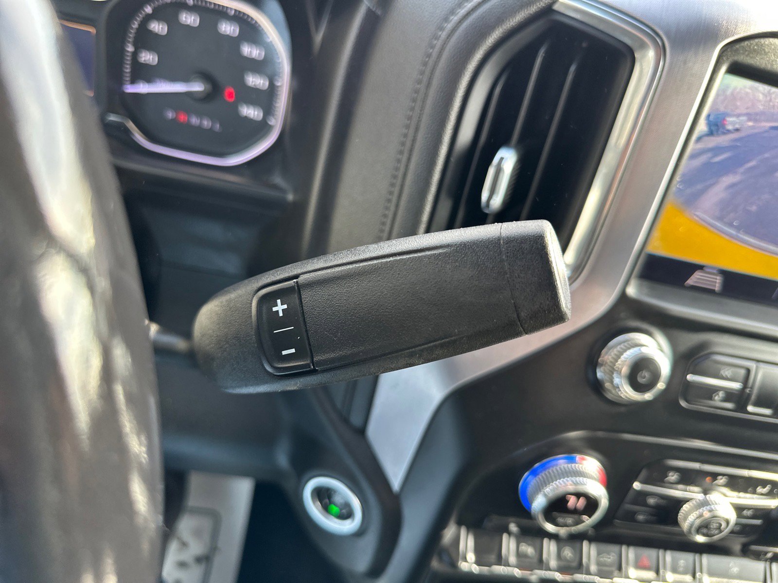 Used 2020 GMC Sierra 1500 SLE w/ SLE Convenience Package image 32