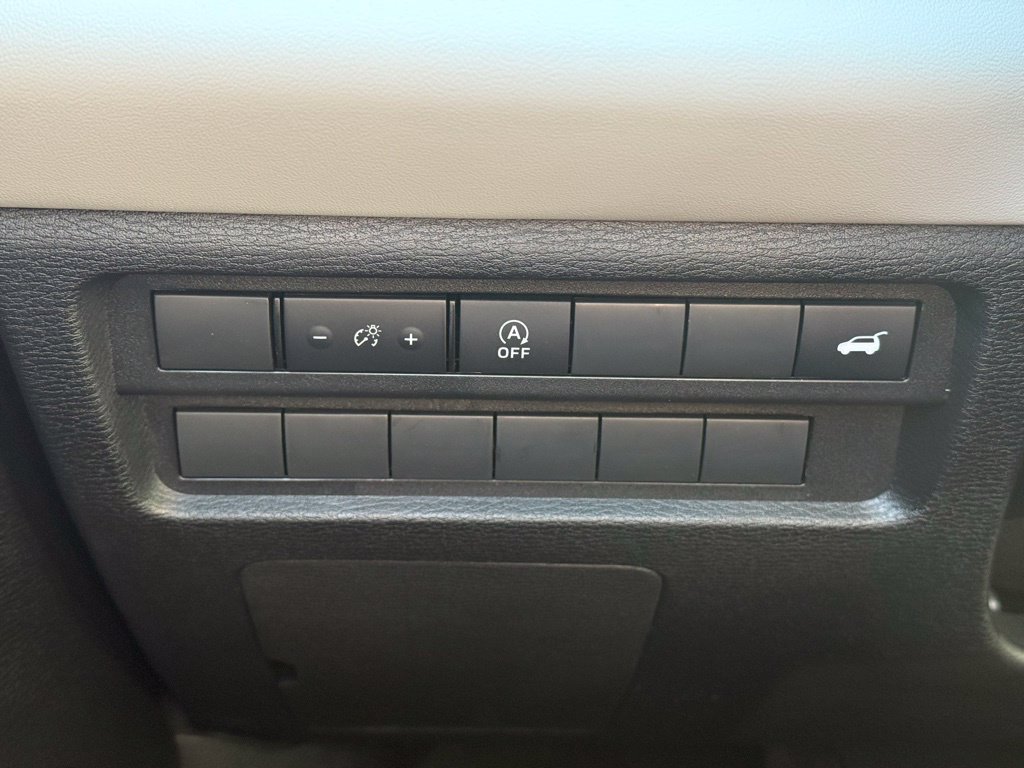 New 2026 Mitsubishi Outlander SE AWD/4WD image 9