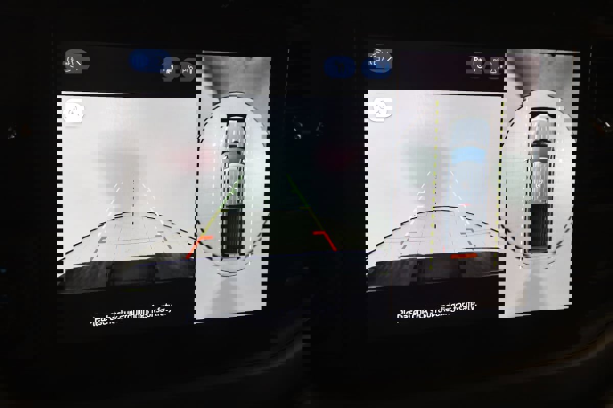 Used 2024 Ford F150 XLT w/ Tow/Haul Package image 9