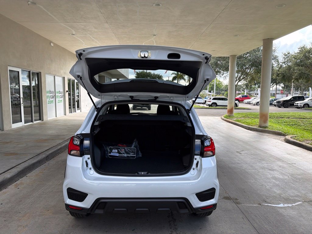 New 2027 Mitsubishi Outlander Sport LE FWD image 31