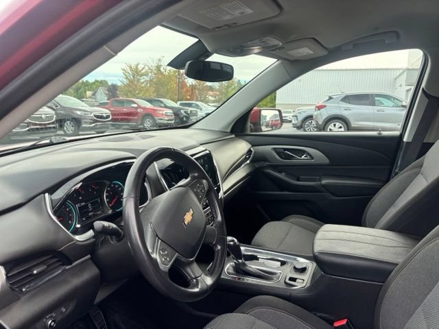 Used 2018 Chevrolet Traverse LT AWD/4WD image 11